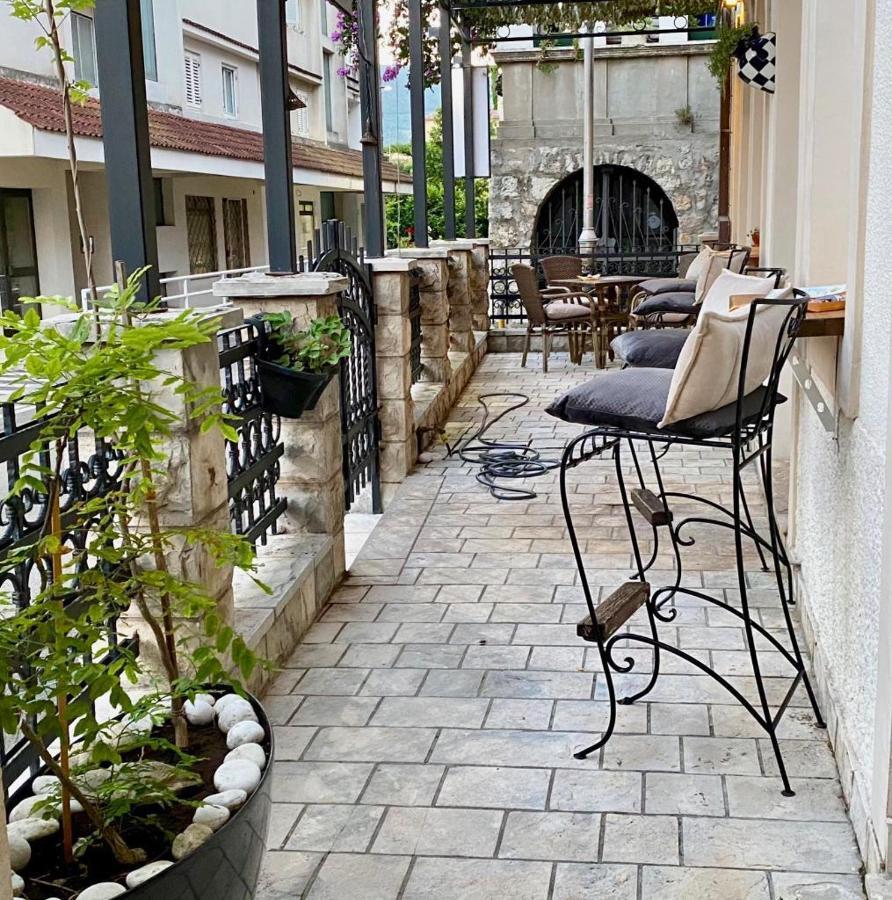 Apartments Nautica Herceg Novi Exteriör bild