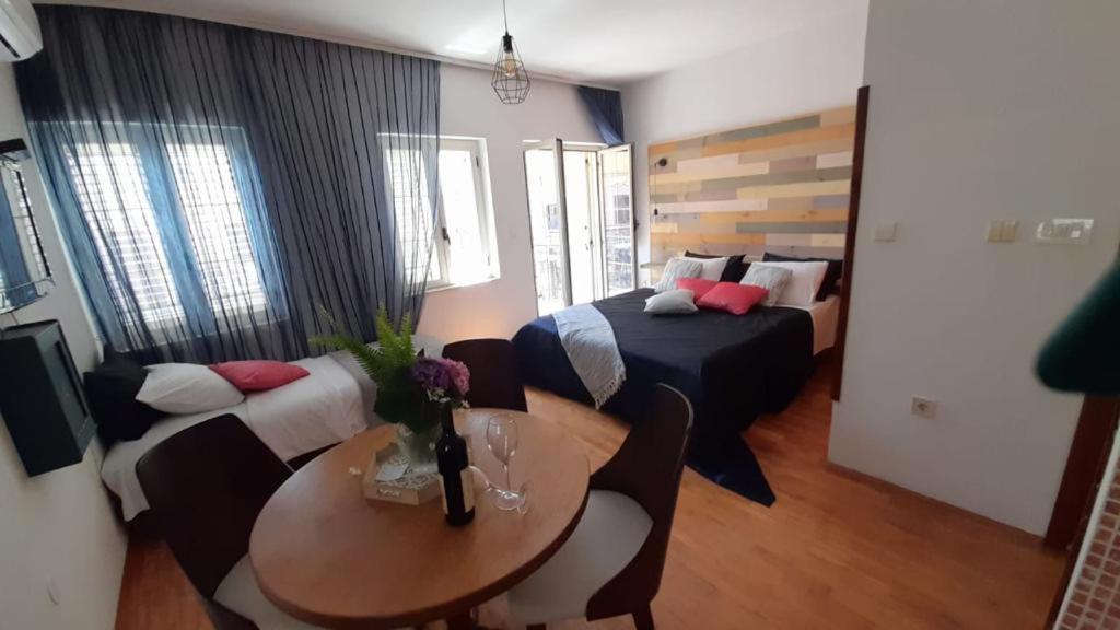 Apartments Nautica Herceg Novi Exteriör bild