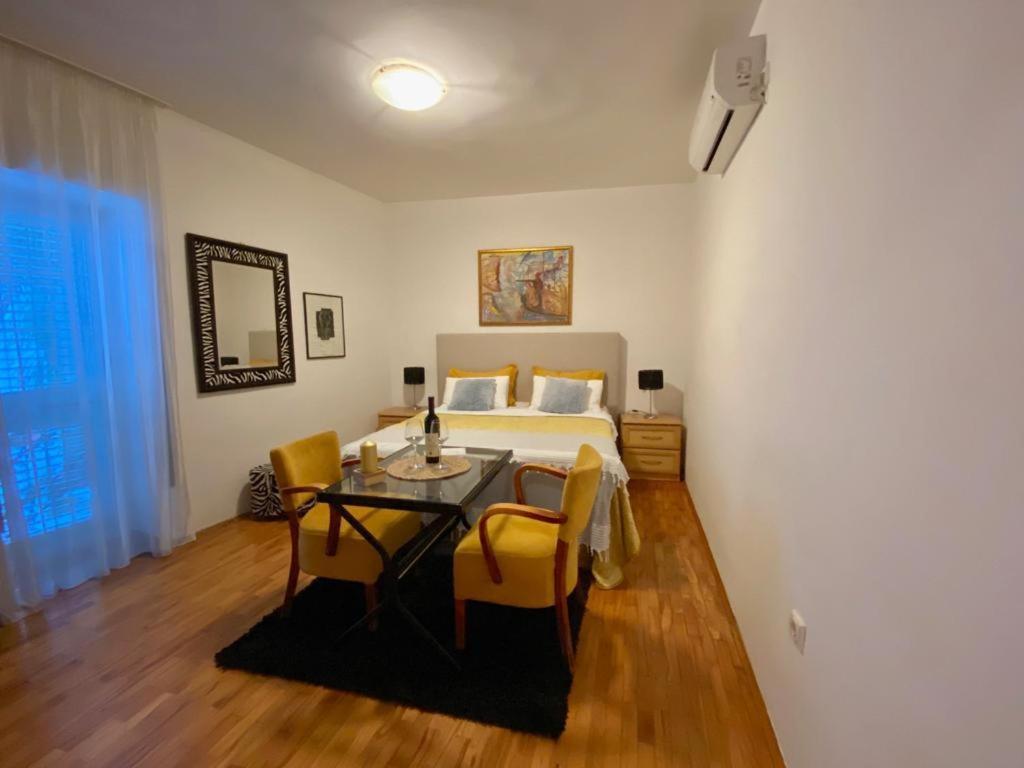 Apartments Nautica Herceg Novi Exteriör bild