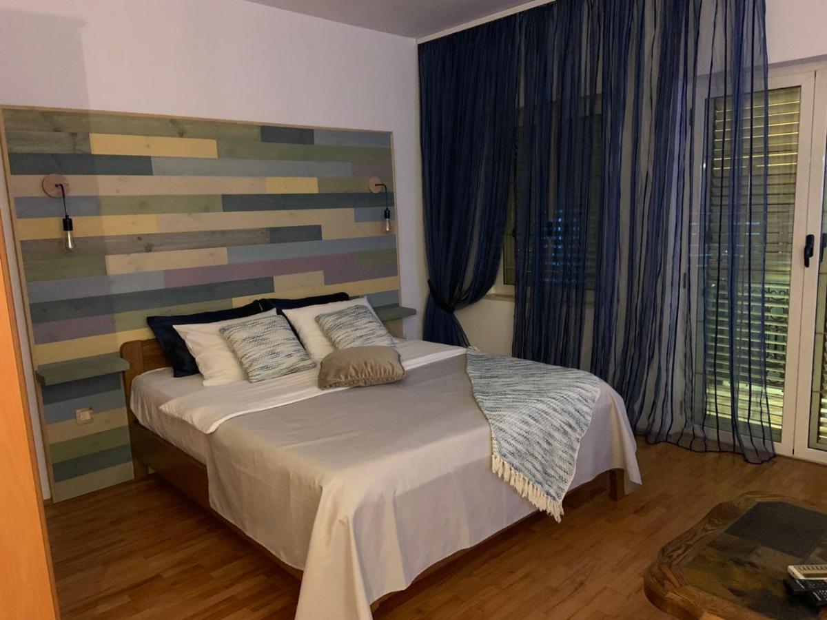 Apartments Nautica Herceg Novi Exteriör bild